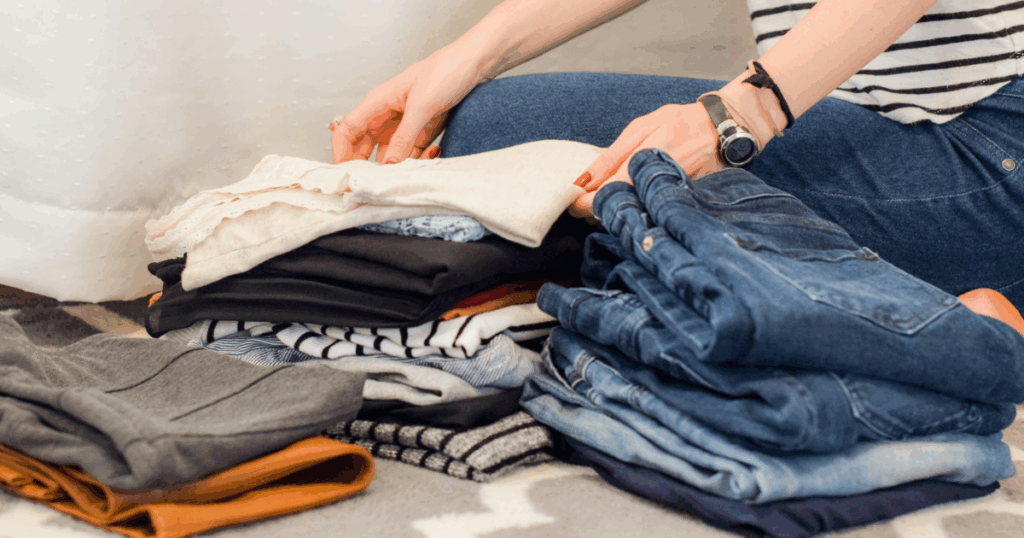 Tシャツを傷めずに収納する方法