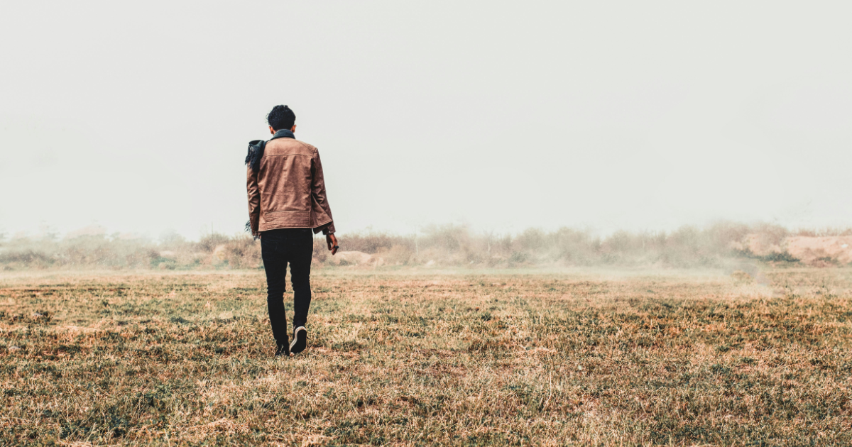【人見知りは生きづらいけど大切】人見知りではない人との違いと向き合い方